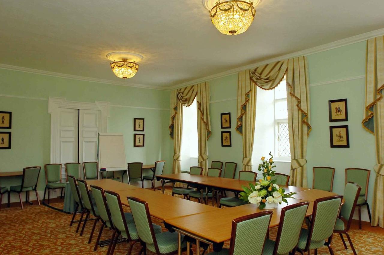 Moresby Hall Kültér fotó